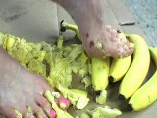 Янина банан