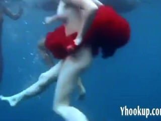 3 девушки обнажая в море Ницца - yhookup_c