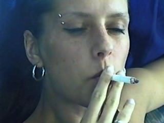 девушка курить сигареты Davidoff магнум пт. 2