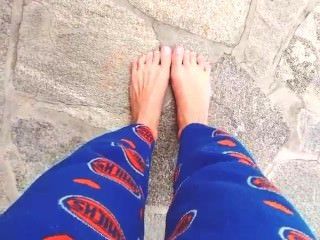 Emmy rossems ноги от Instagram