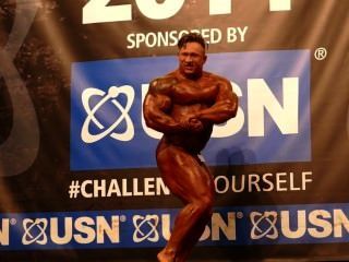 roidgutted musclebull Иордана Петерс - класс 3 - НАББА Вселенная 2014