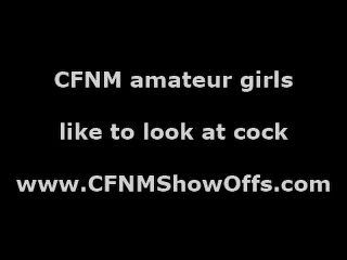 CFNM молодой давая любительском чувак с мастурбирует для фетишистов группы
